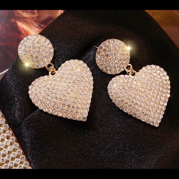 💛 crystal drop dangle sparkling heart earrings 💛 - Picture 1 of 4